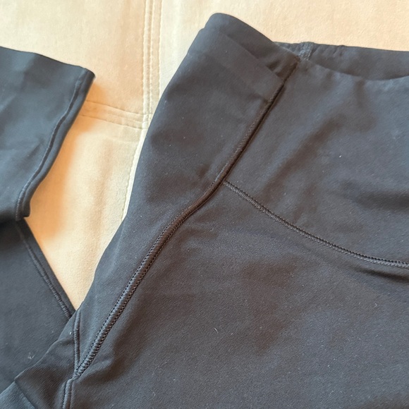 Victoria's Secret Classic Black Leggings - Picture 3 of 5